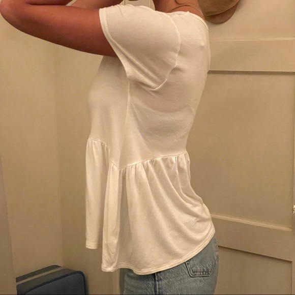 Soft flowy peplum tee - Picture 2 of 3
